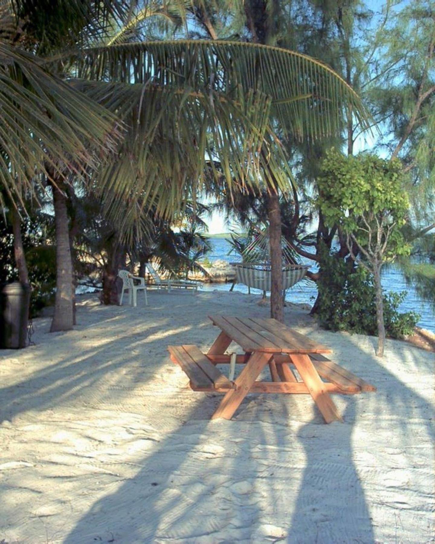 Tarpon Flats Inn & Marina - Key Largo Eksteriør billede